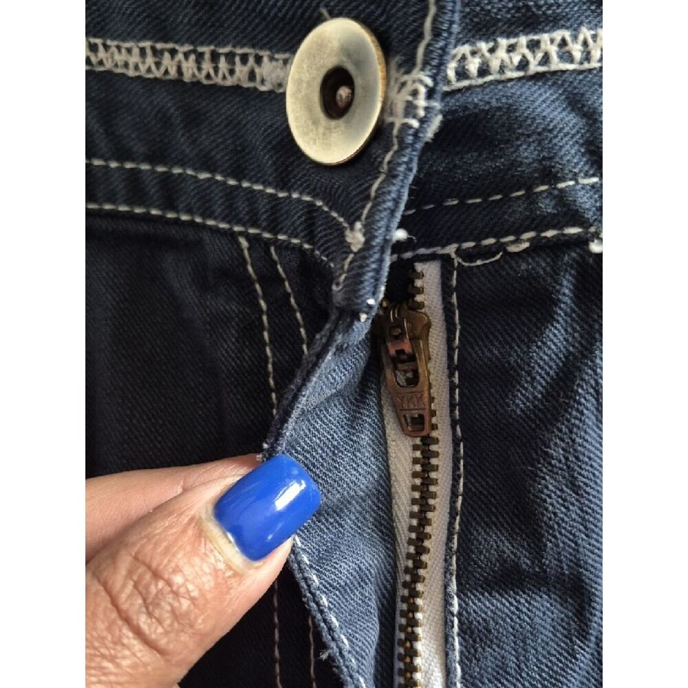 Women’s Dark Blue Cropped Jeans with Contrast Stitching - Picture 3 of 16